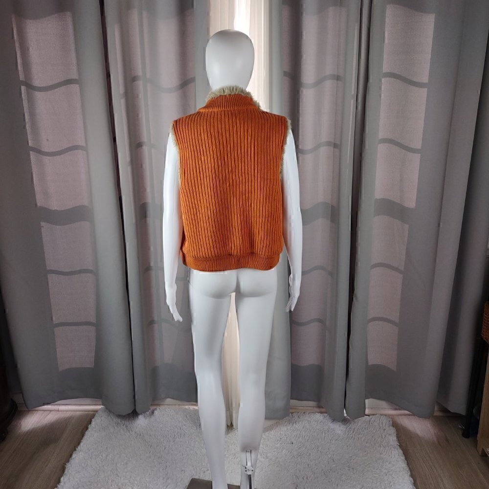 Kikit Women’s Orange Zipped Faux Fur Lining 100% Cotton Sweater Vest Size Small - Picture 3 of 10